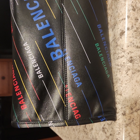 Balenciaga leather tote - Picture 6 of 14